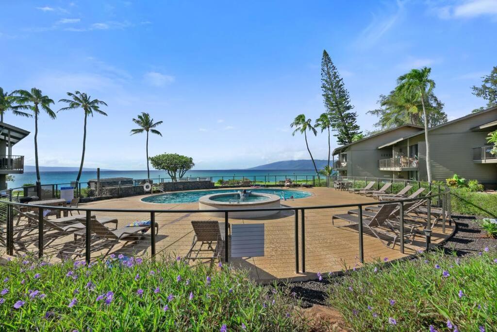 Coral Cove-Poolside Condo And Panoramic Ocean View Kahana Esterno foto
