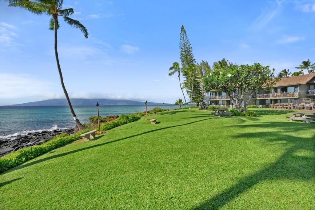 Coral Cove-Poolside Condo And Panoramic Ocean View Kahana Esterno foto