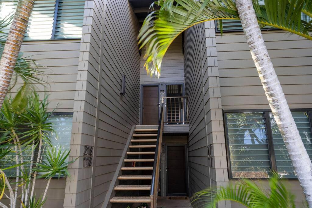Coral Cove-Poolside Condo And Panoramic Ocean View Kahana Esterno foto
