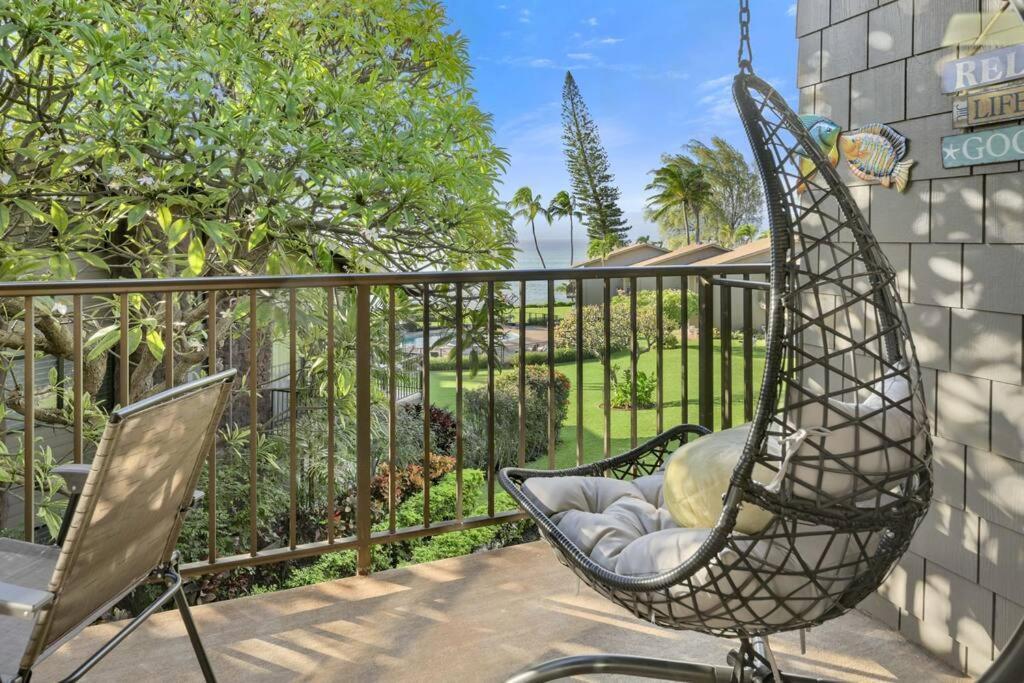 Coral Cove-Poolside Condo And Panoramic Ocean View Kahana Esterno foto